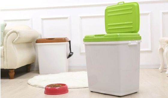 food grade Pet Food Barrel,dog food bucket, Eco-friendly Metal Dog/cat Food Bucket With Scoop feed for poultry, barrel